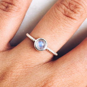 Moonstone Rope Ring in 925 Sterling Silver - Crystal Of A Kind