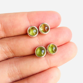 Peridot Round Stud Earrings in 925 Sterling Silver - Crystal Of A Kind
