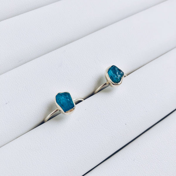 Raw Apatite Gemstone Ring in 925 Sterling Silver - Crystal Of A Kind