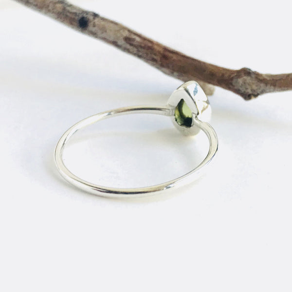 Peridot Teardrop Ring in 925 Sterling Silver - Crystal Of A Kind