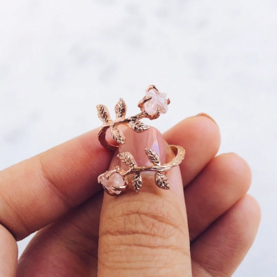 Raw Rose Quartz Twisted Leaves Ring in Rose Gold - Crystal Of A Kind