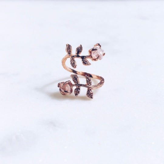 Raw Rose Quartz Twisted Leaves Ring in Rose Gold - Crystal Of A Kind