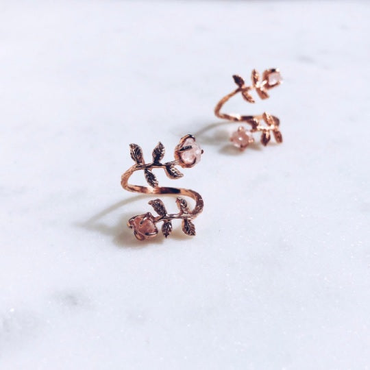 Raw Rose Quartz Twisted Leaves Ring in Rose Gold - Crystal Of A Kind