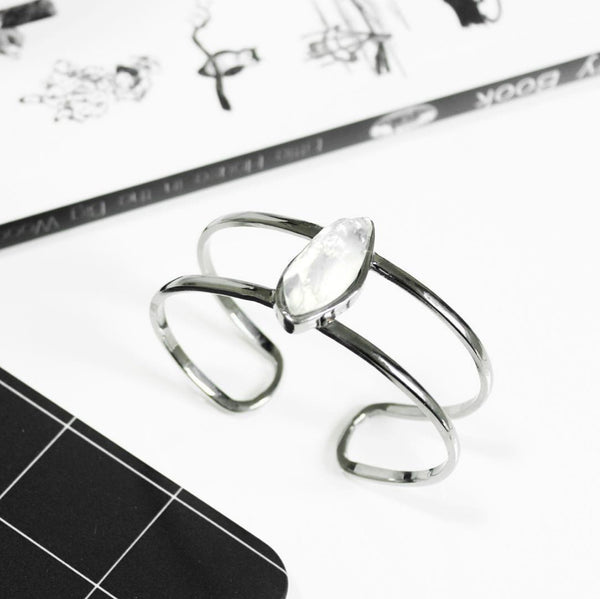 Raw Sapphire Infinity Bangle in Gold - Crystal Of A Kind