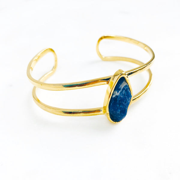 Raw Sapphire Infinity Bangle in Gold - Crystal Of A Kind