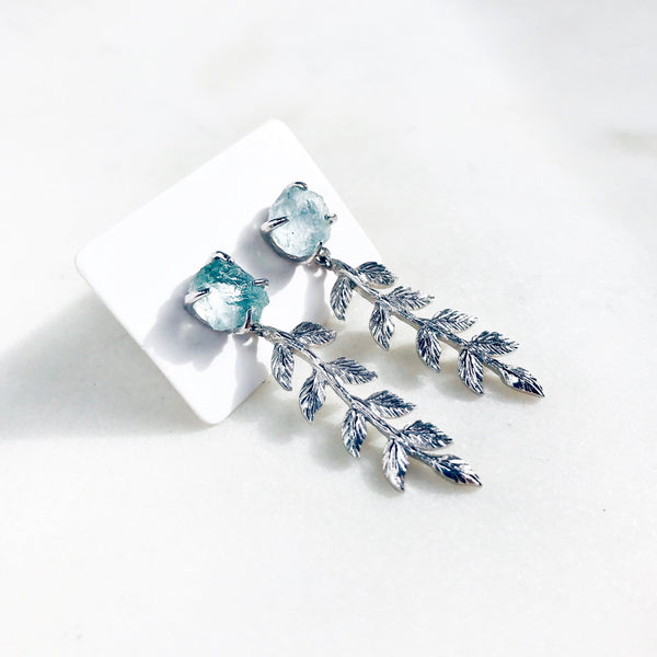 Raw Aquamarine Leaves Earrings in Silver - Crystal Of A Kind