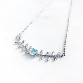 Raw Aquamarine Leaves Necklace in Silver - Crystal Of A Kind