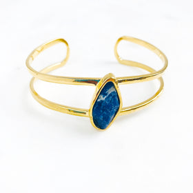 Raw Sapphire Infinity Bangle in Gold - Crystal Of A Kind