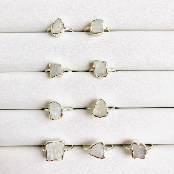 Fine Raw Moonstone Gemstone Ring in 925 Sterling Silver