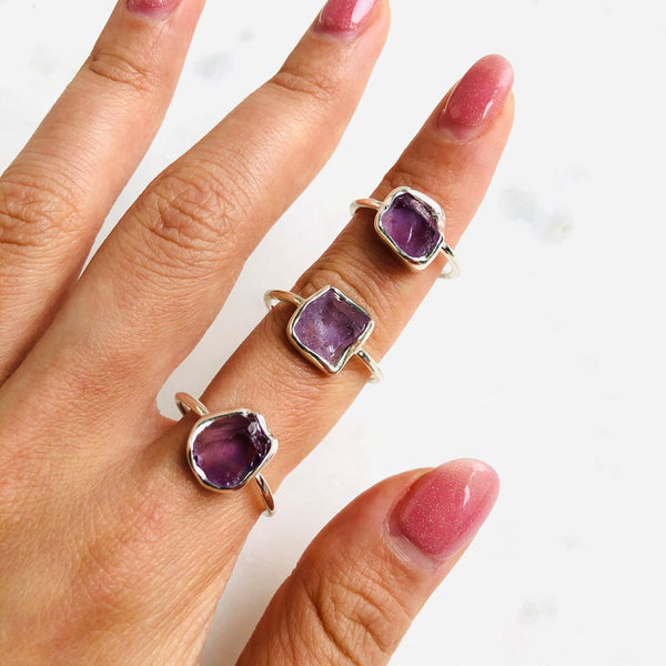 Fine Raw Amethyst Gemstone Ring in 925 Sterling Silver