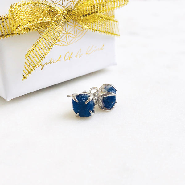 Raw Sapphire Stud Earrings in Silver - Crystal Of A Kind