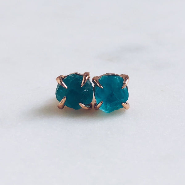 Raw Apatite Stud Earrings in Rose Gold - Crystal Of A Kind