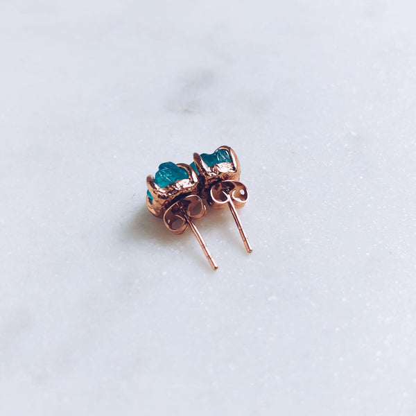 Raw Apatite Stud Earrings in Rose Gold - Crystal Of A Kind