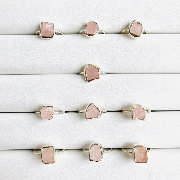 Fine Raw Rose Quartz Gemstone Ring in 925 Sterling Silver