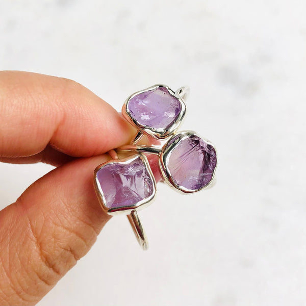 Fine Raw Amethyst Gemstone Ring in 925 Sterling Silver