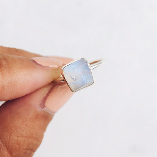 Raw Moonstone Ring in 925 Sterling Silver - Crystal Of A Kind