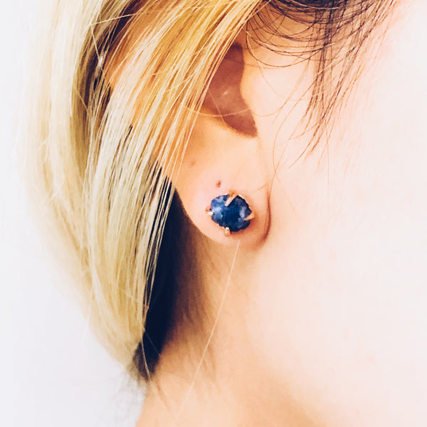 Raw Sapphire Stud Earrings in Rose Gold - Crystal Of A Kind