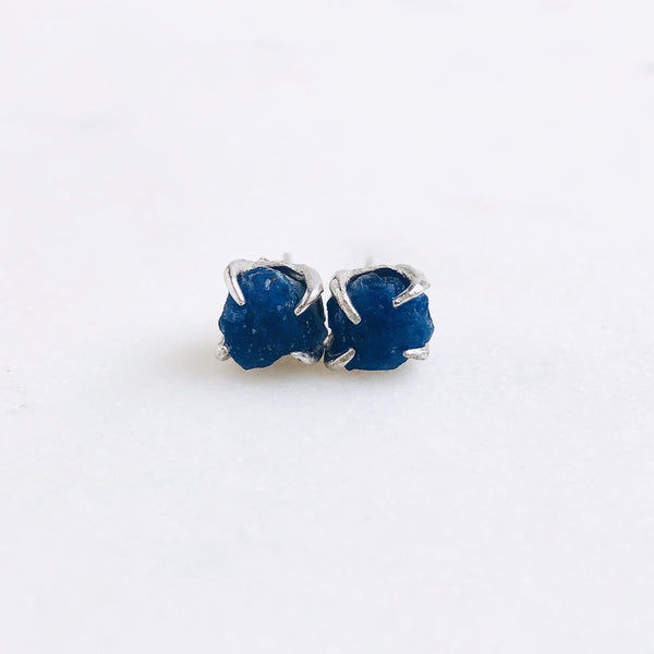 Raw Sapphire Stud Earrings in Silver - Crystal Of A Kind