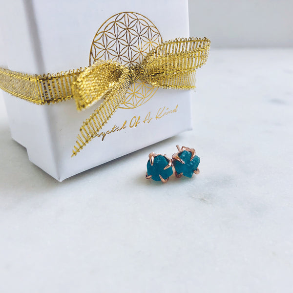 Raw Apatite Stud Earrings in Rose Gold - Crystal Of A Kind