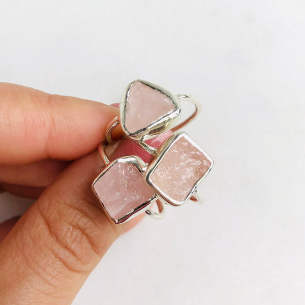 Fine Raw Rose Quartz Gemstone Ring in 925 Sterling Silver