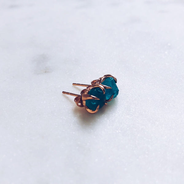 Raw Apatite Stud Earrings in Rose Gold - Crystal Of A Kind