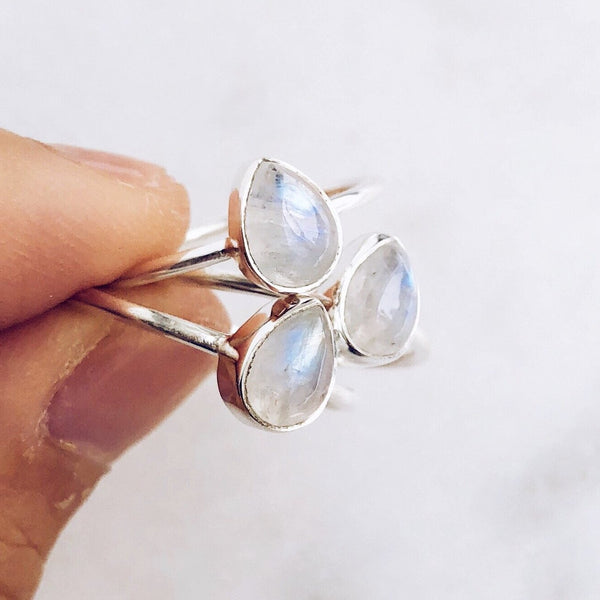 Moonstone Teardrop Ring in 925 Sterling Silver - Crystal Of A Kind