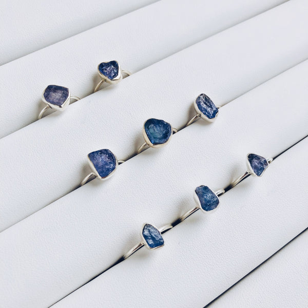 Raw Tanzanite Gemstone Ring in 925 Sterling Silver - Crystal Of A Kind
